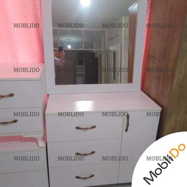 میز آرایش بسیار خوشگل