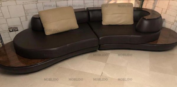 مبل تمام چرم برنگ قهوه ای سوخته.