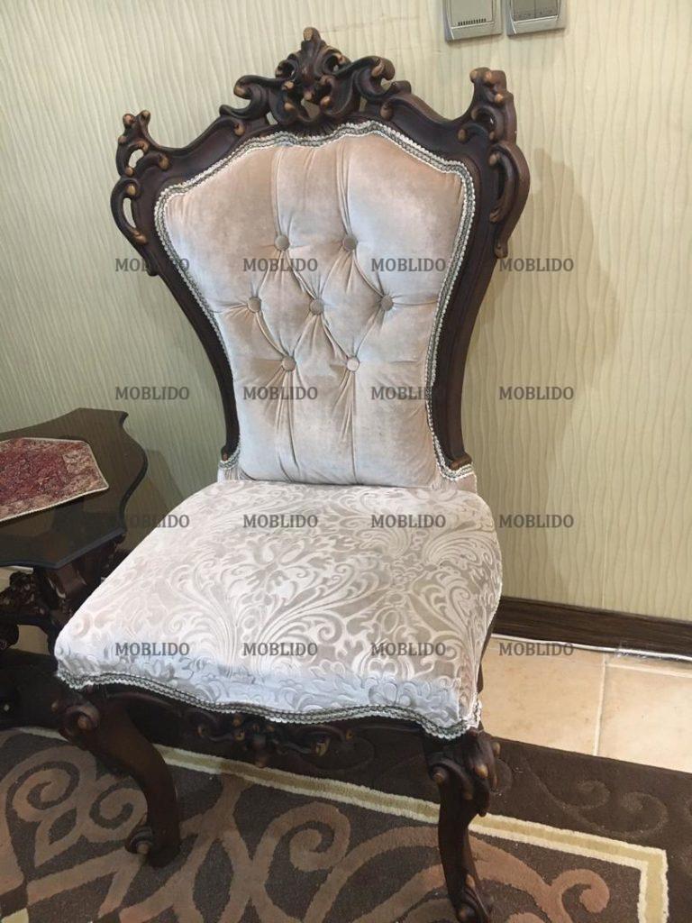 مبل کلاسیک ۹ نفره با جلو مبلی و عسلی