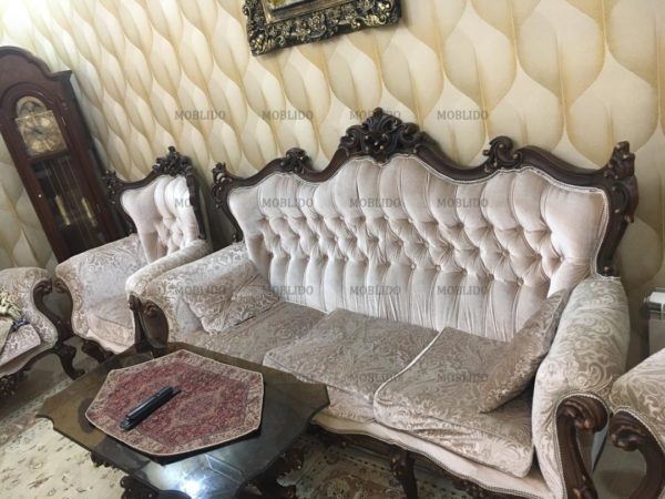 مبل کلاسیک ۹ نفره با جلو مبلی و عسلی