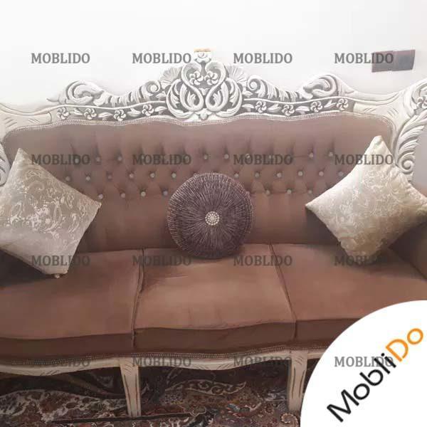 مبلمان استیل در حد، میز ناهار خوری