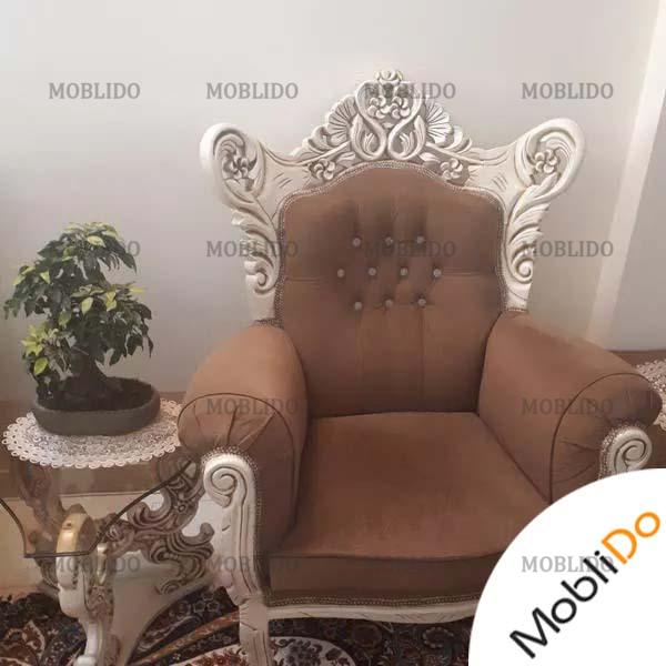 مبلمان استیل در حد، میز ناهار خوری
