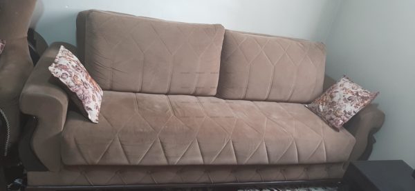 فروش مبل و پرده ی ست مبل  تختخواب شو دارای باکس مدل باریش اصل ترک