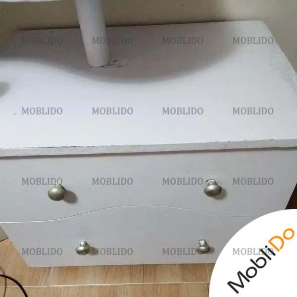 تخت‌ و میز توالت شیک