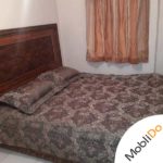 تخت خواب دو نفره با میز لوازم ارایش تمام چوب زیبا