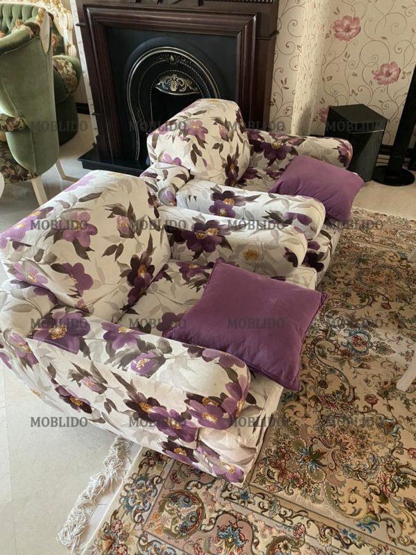 یک دست مبل راحتی ۷ نفره کاملا سالم به همراه میز