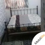 تختخواب فلزی و میزتوالت ب همراه صندلی