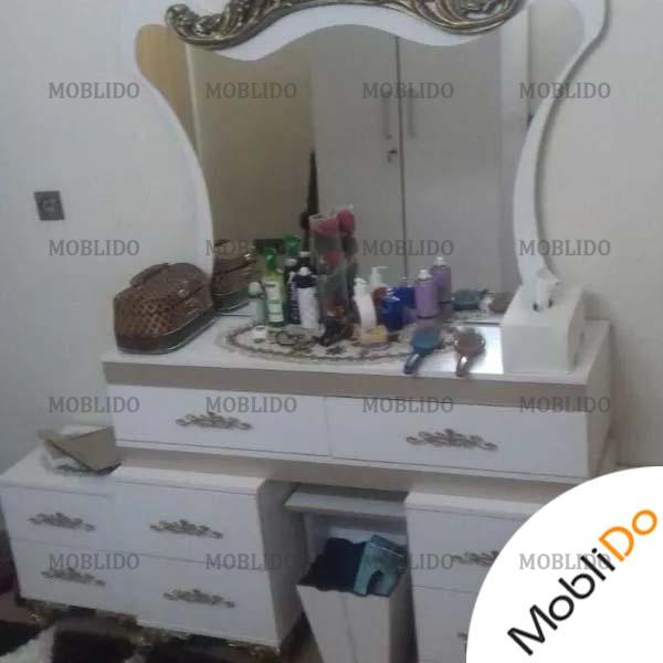میزارایش واینه وپاتختی وصندلی