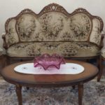 مبلمان کلاسیک قدیمی به همراه میز غذا خوری