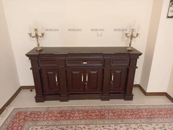 کنسول چوبی کلاسیک