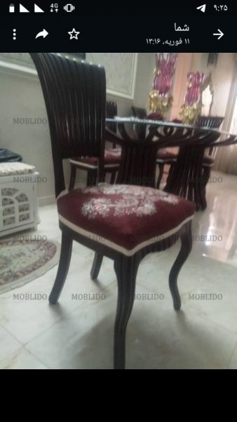مبل هفت نفره با ناهارخوری هشت نفره با میز خاطره میز وسط دوتا کنارمبلی جنس چوب درحدنو