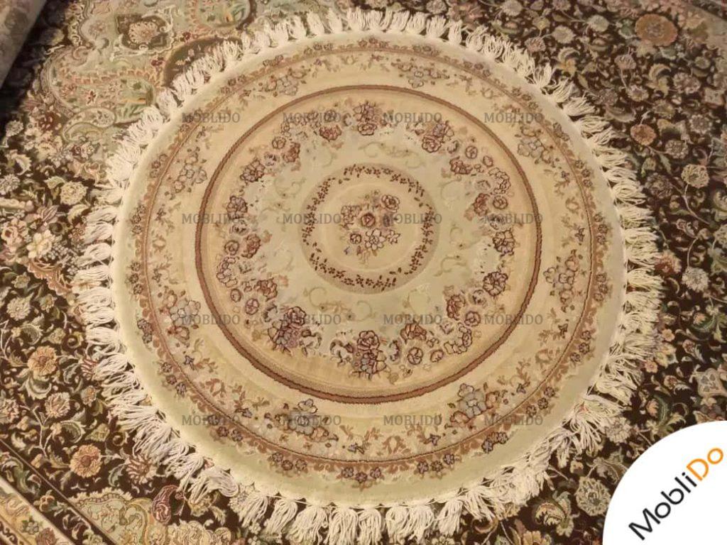 دو عدد قالیچه گرد قطر یک متر
