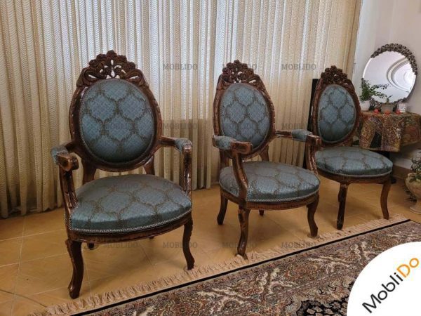 مبلمان کلاسیک تمیزطرح برجسته و زربافت مبل