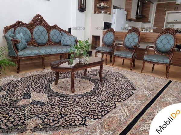 مبلمان کلاسیک تمیزطرح برجسته و زربافت مبل
