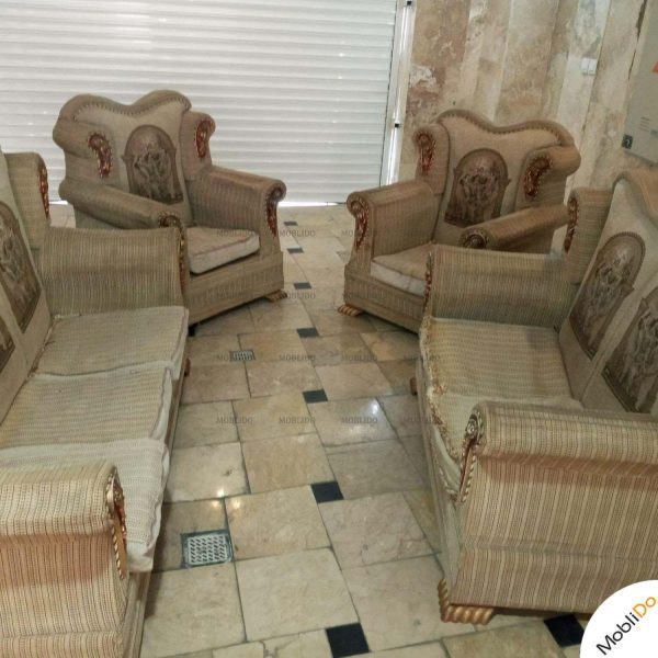 مبل چوبی راحتی ساده و راحت