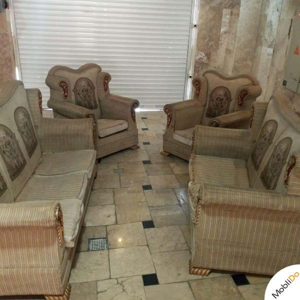 مبل چوبی راحتی ساده و راحت