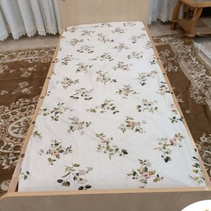 تختخواب یک نفره کرم رنگ شیک و زیبا