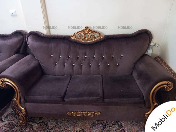 مبل راحتی ومیز وعسلی با روکش مخمل زیبا و خاص
