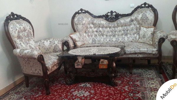 مبل استیل در حد نو با پارچه و بدنه عالی