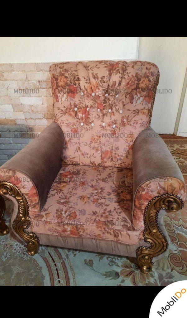مبل ۷ نفره کلاسیک با میز عسلی