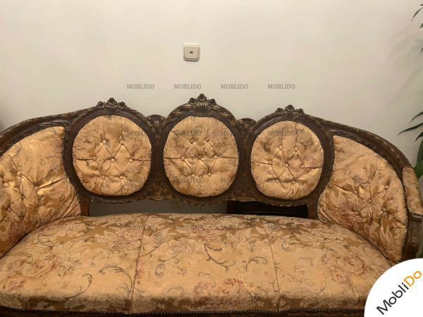 ست مبل فرحی فرانسوی چوب گردو ۸ نفره و میز جلو و دو عسلی و میز ناهارخوری ۶ نفره