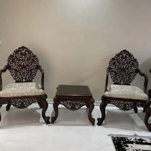 مبل کلاسیک زیبا و خاص