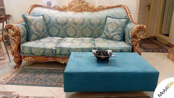 مبل سه نفره با میز شیک