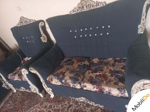 مبل ۷ نفره همراه ۳ عدد عسلی سالم