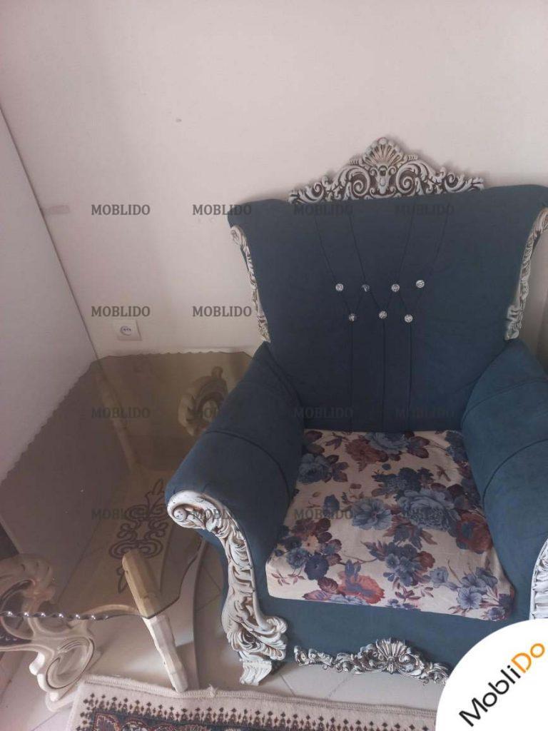 مبل ۷ نفره همراه ۳ عدد عسلی سالم