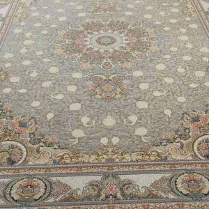 فرش بسیار زیاب و شیک و سالم