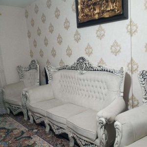 مبل کلاسیک بسیار شیک و زیبا