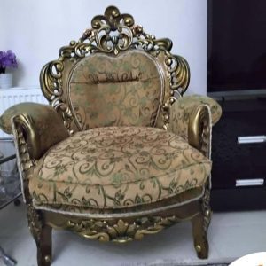 مبل کلاسیک بسیار شیک و زیبا
