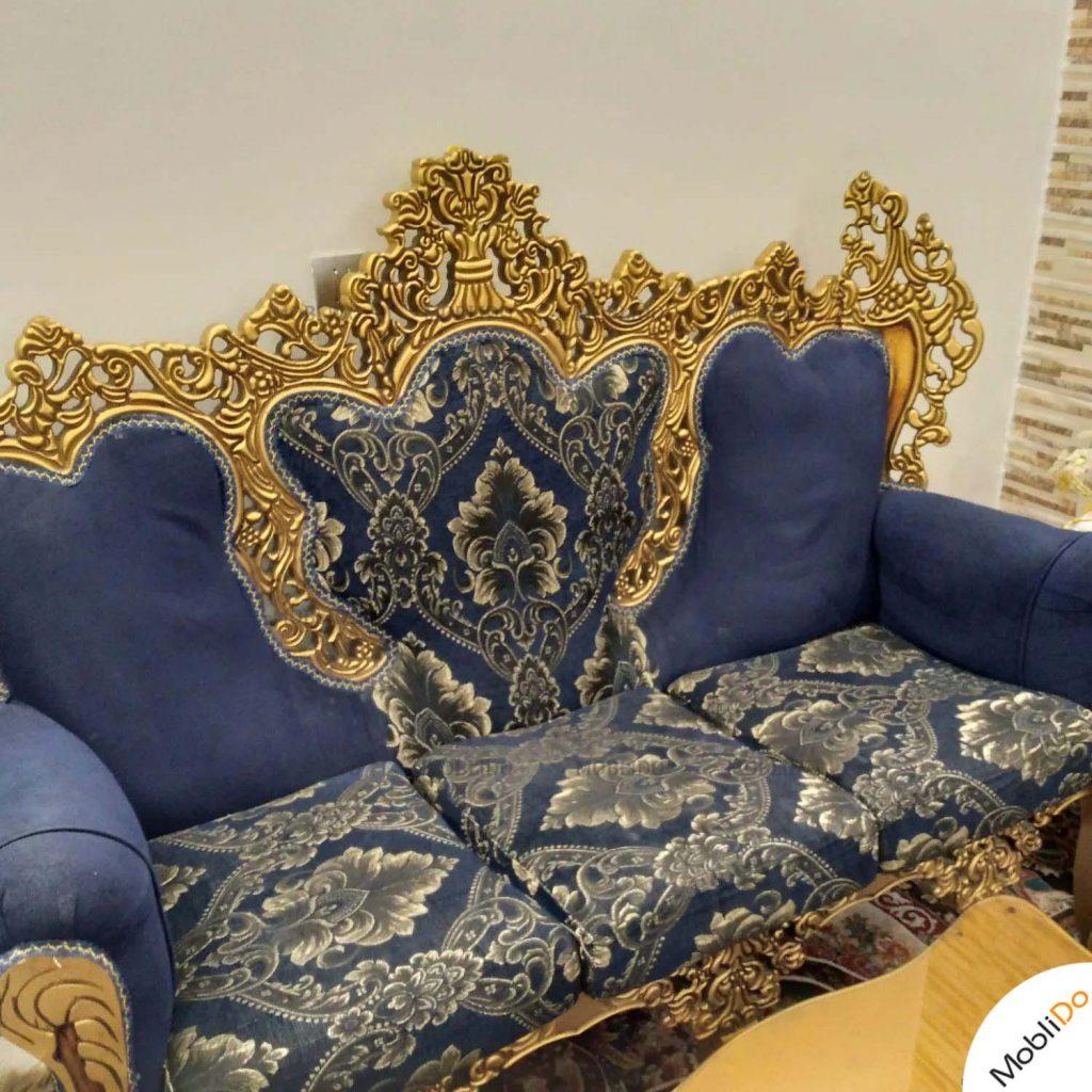 مبل سلطنتی با چوب طلایی