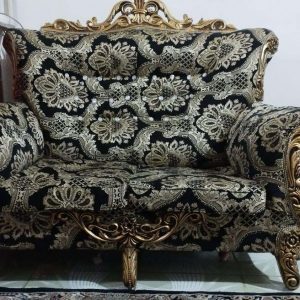 مبل کلاسیک زیبا و بسیار شیک