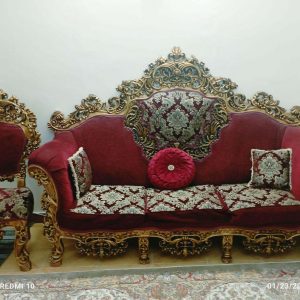 مبل کلاسیک بسیار شیک و زرشکی