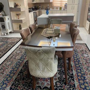 میز ناهار خوری زیبا و سالم