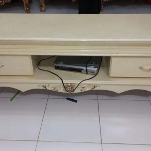 میز تلویزیون با رنگ عالی
