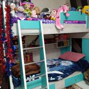 تخت دوطبقه و کمد کودک
