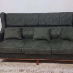 مبل راحتی زیبا و سالم