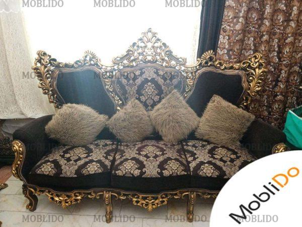 مبلمان سلطنتی چوب راش ورق طلا همراه با میز وسط