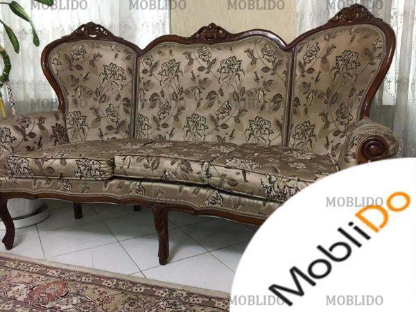 مبلمان کلاسیک ۹ نفره با میز جلو مبلی و عسلی